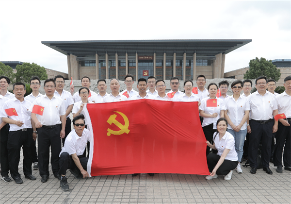 优秀党支部——快盈VIII二建党支部